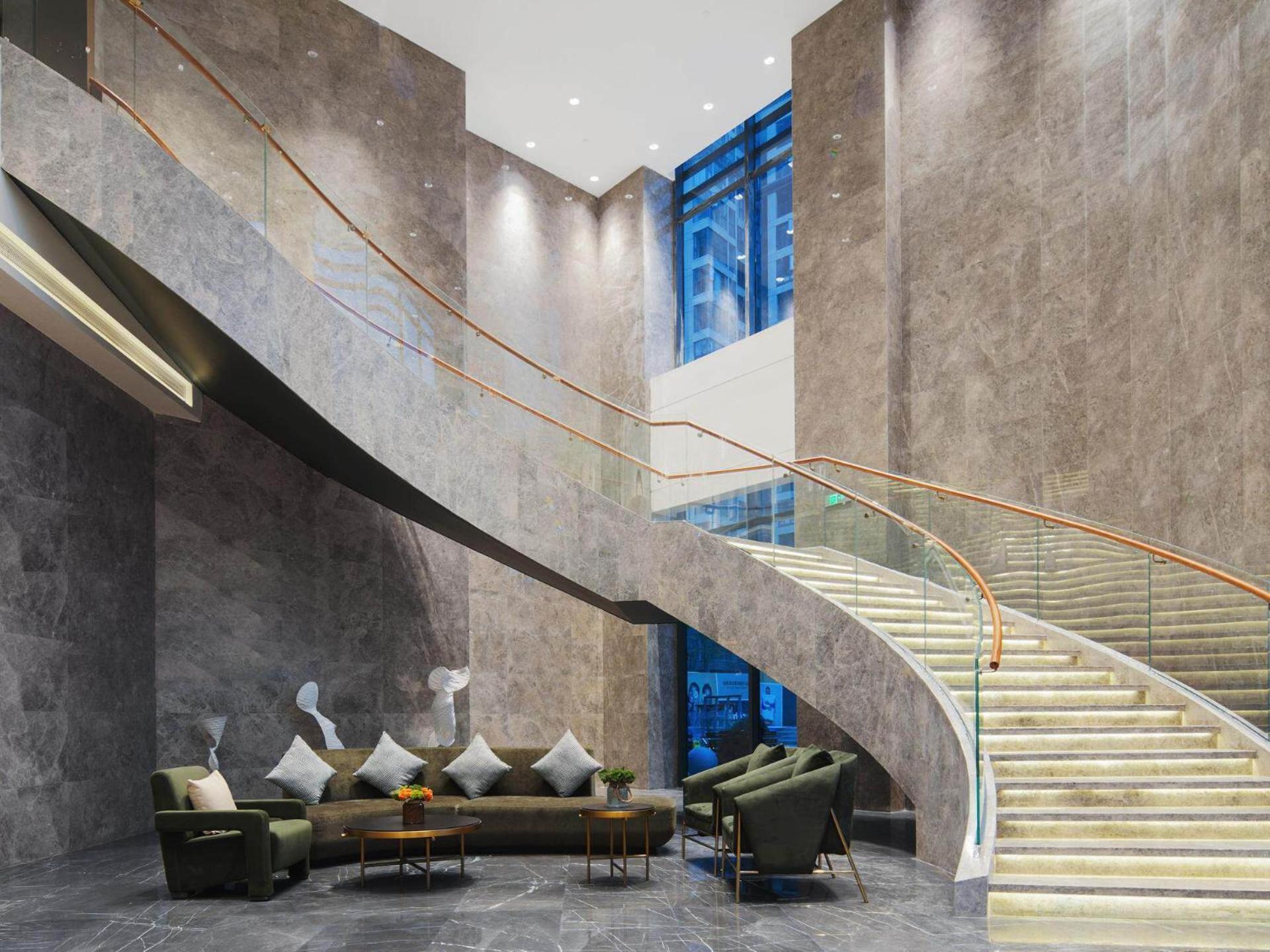 Park Inn By Radisson Nanchong Yilong Star City Plaza Bagian luar foto